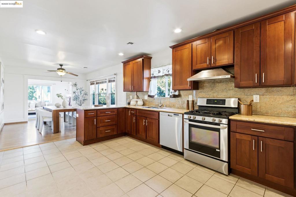 Photo of Listing #41114890