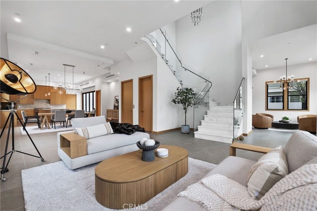 1828 Pine, Huntington Beach