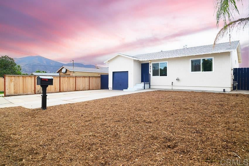 Photo of Listing #PTP2507867