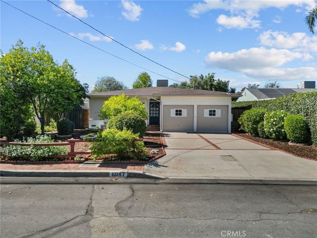 6047 Shadyglade, Valley Glen