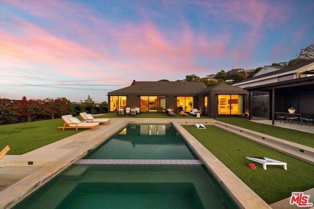 5255 Veronica Street, Los Angeles