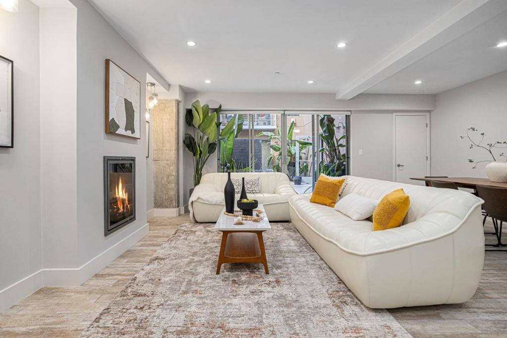 Photo of Listing #ML82025031