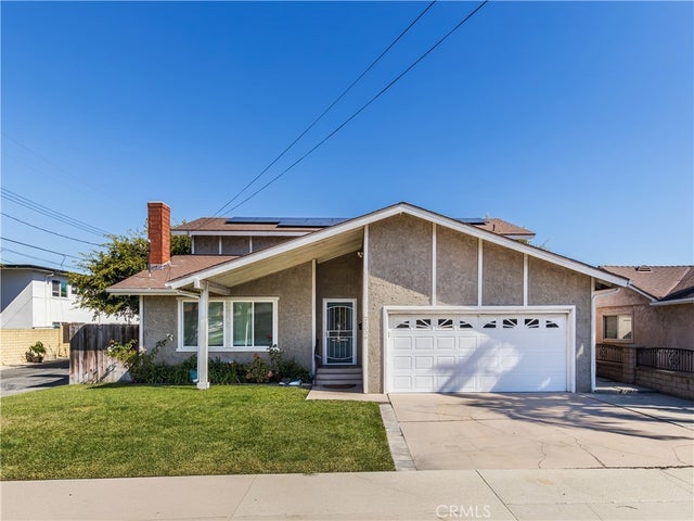25006 Eshelman, Lomita.