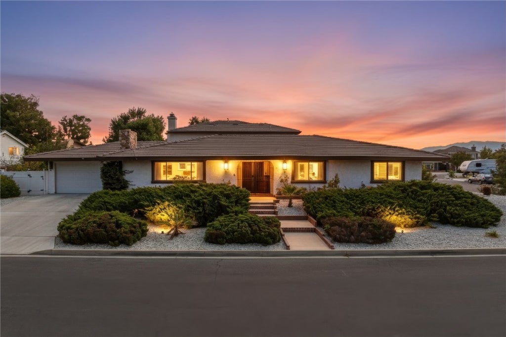 12707 Fairway Road, Victorville