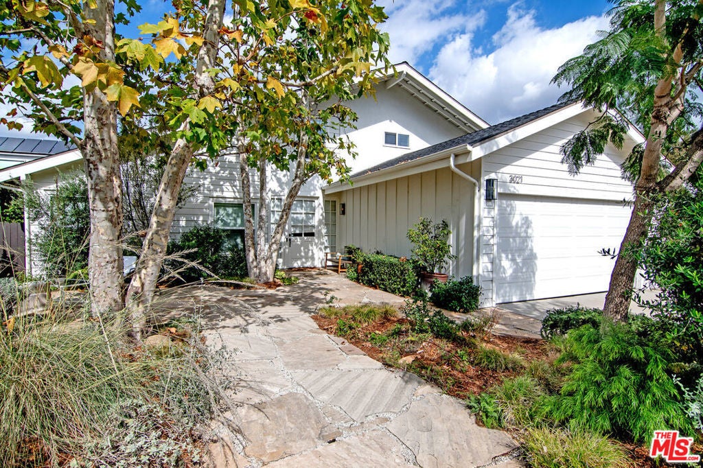 Photo of Listing #25606999