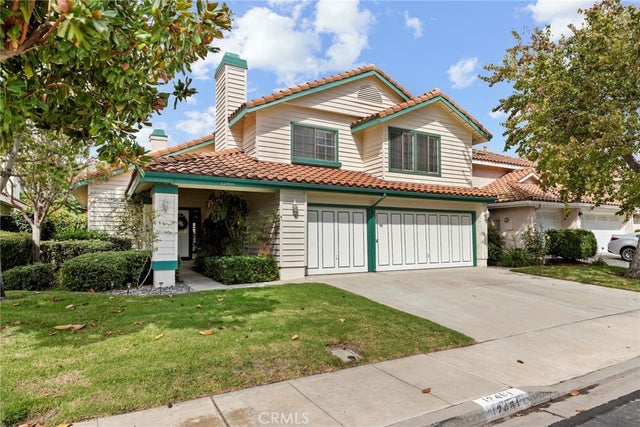 12401 Willow Forest Drive, Moorpark