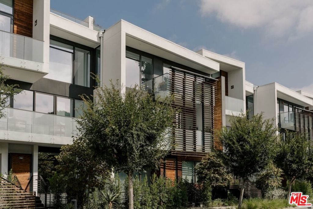 Photo of Listing #25605871