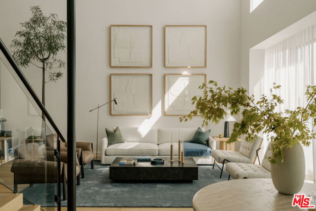 Photo of Listing #25605885