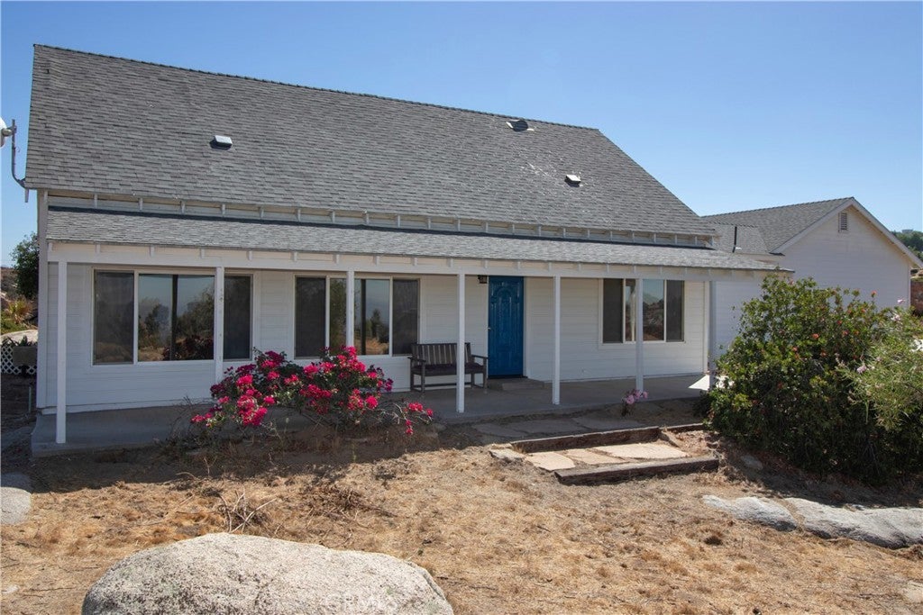 39330 Gray Squirrel, Temecula