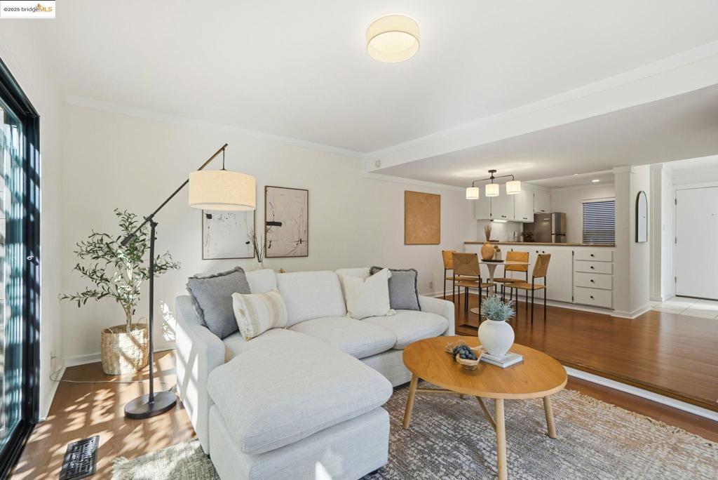 Photo of Listing #41115080