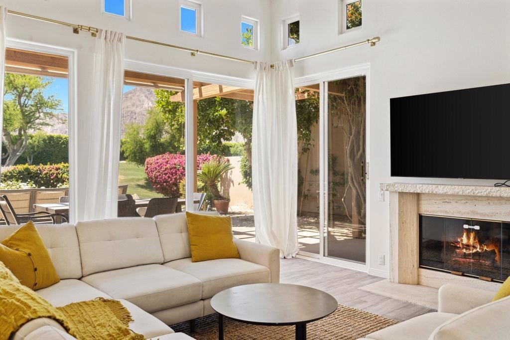 Photo of Listing #219137159DA