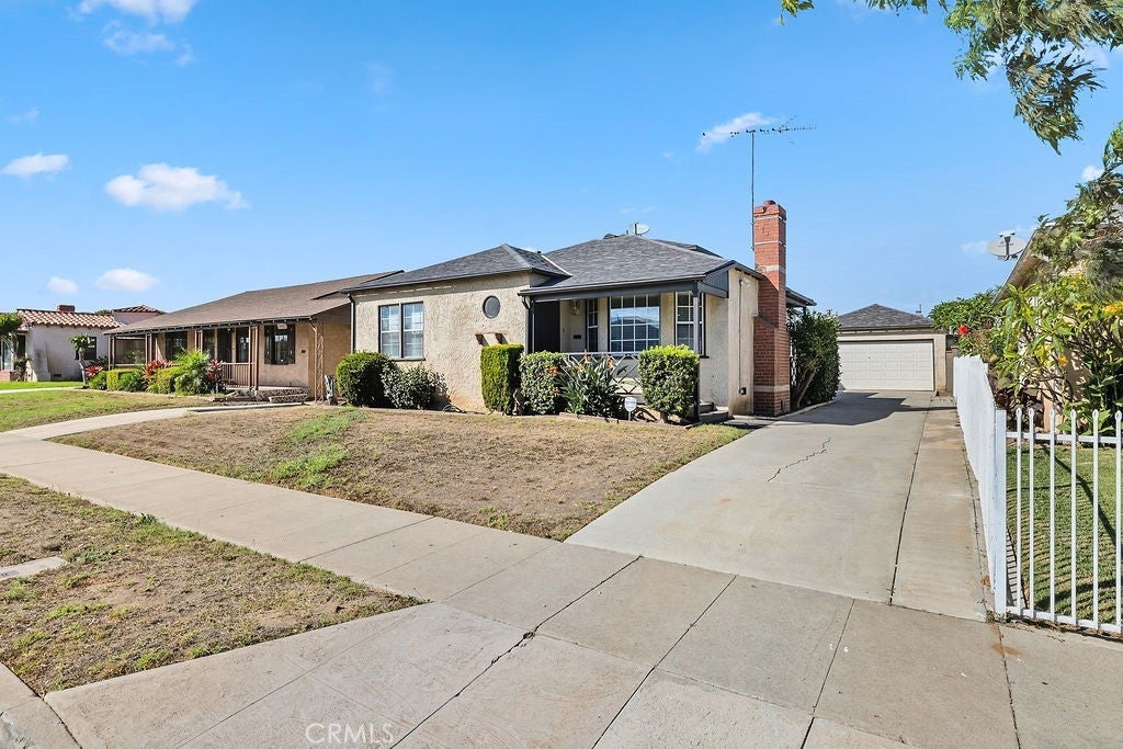 Photo of Listing #DW25232075