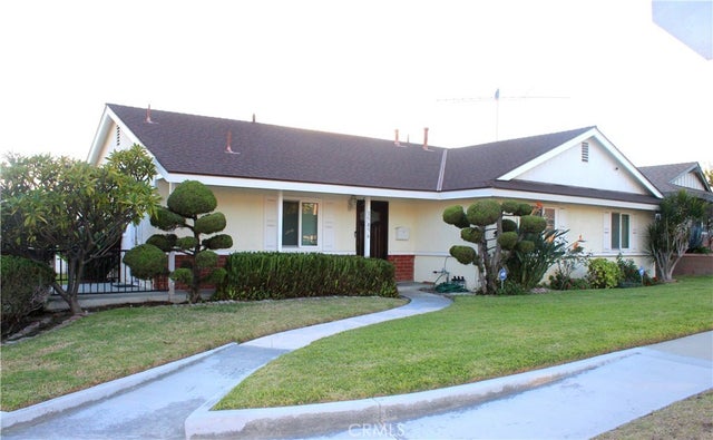 15856 Lawnhill Drive, La Mirada
