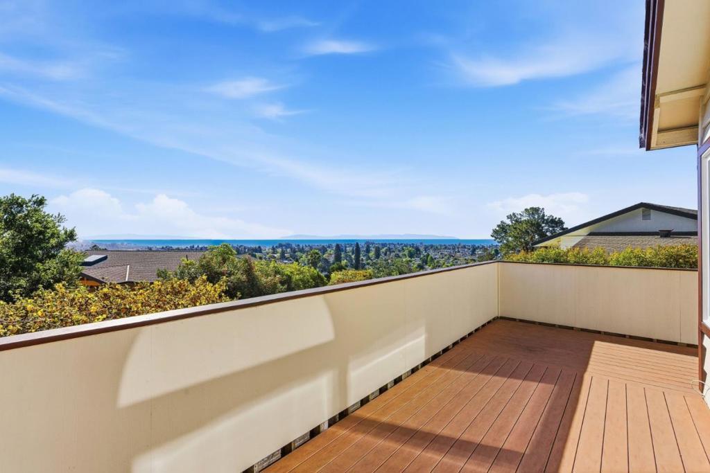 Photo of Listing #ML82025156