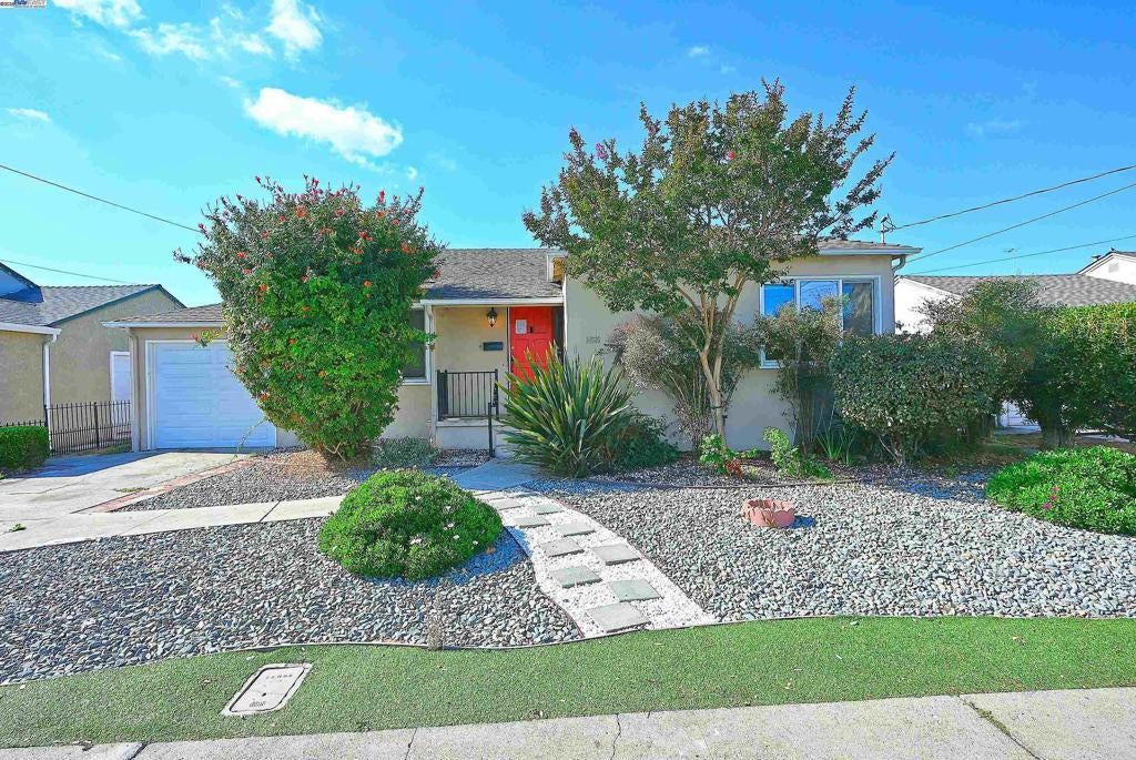 Photo of Listing #41115154