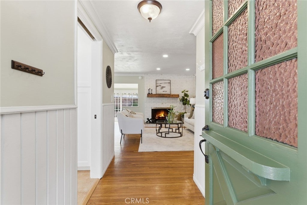 Photo of Listing #SR25242443