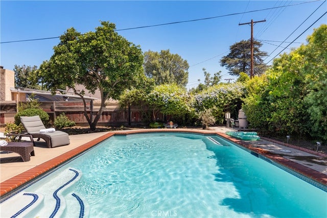 6535 Mary Ellen Avenue, Valley Glen