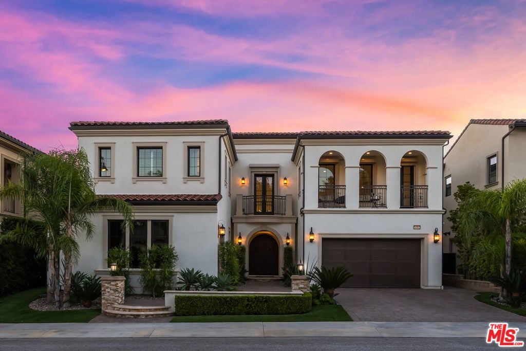 Photo of Listing #25607881