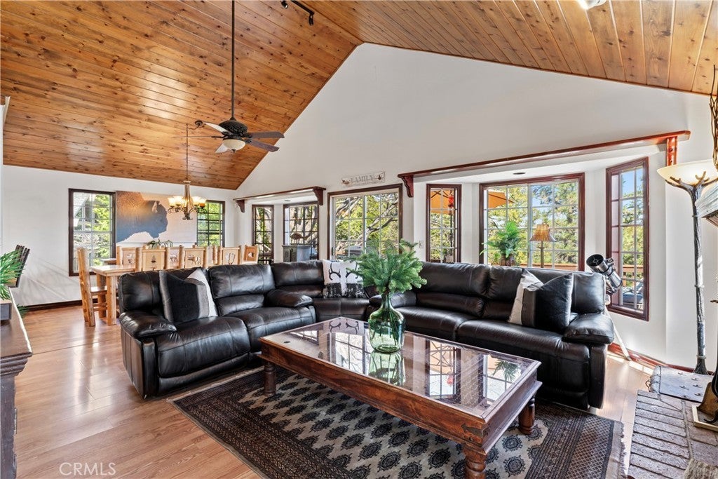 Photo of Listing #IG25242849