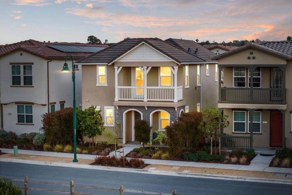 Photo of Listing #ML82025338