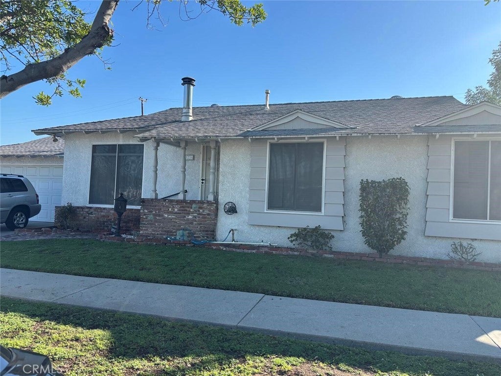 15216 Mccann, La Mirada