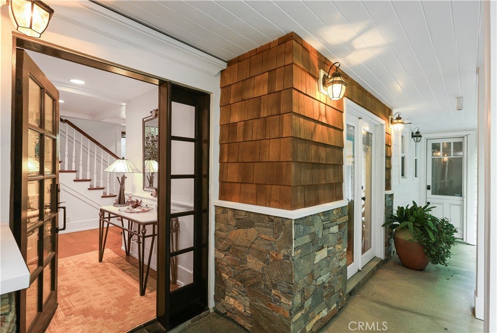 516 Poinsettia # B, Corona Del Mar