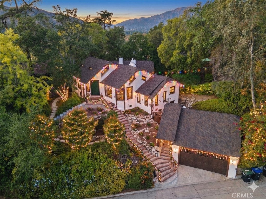 Photo of Listing #DW25243114