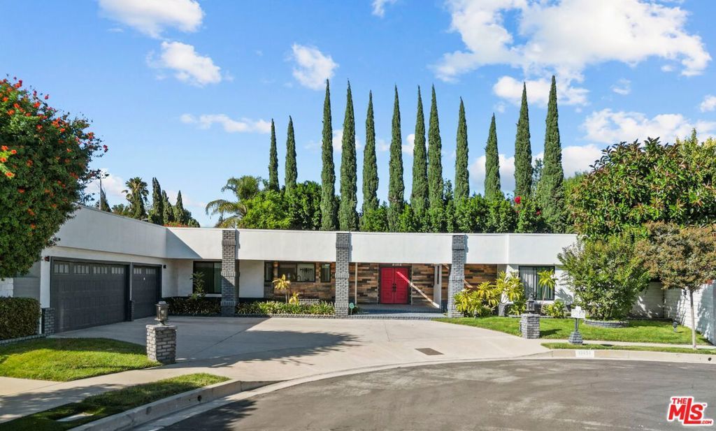 Photo of Listing #25606491