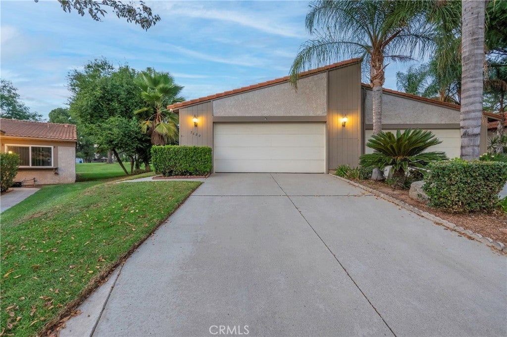 Photo of Listing #CV25243553