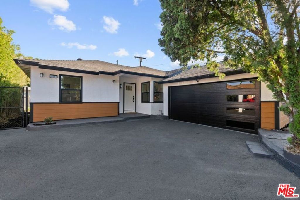 Photo of Listing #25608623