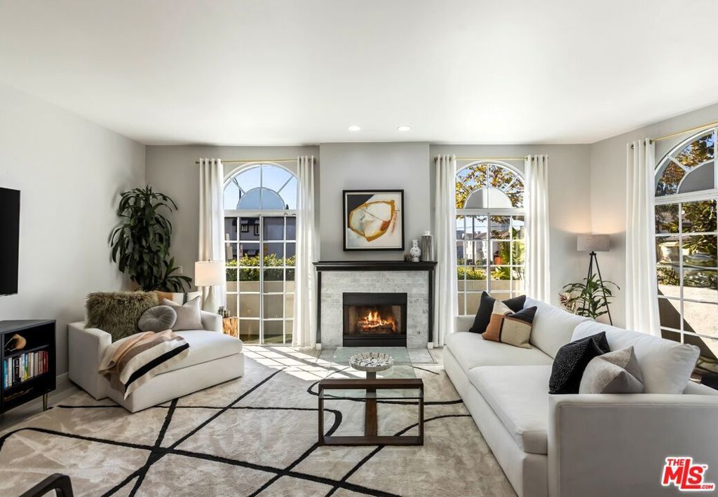 Photo of Listing #25608749