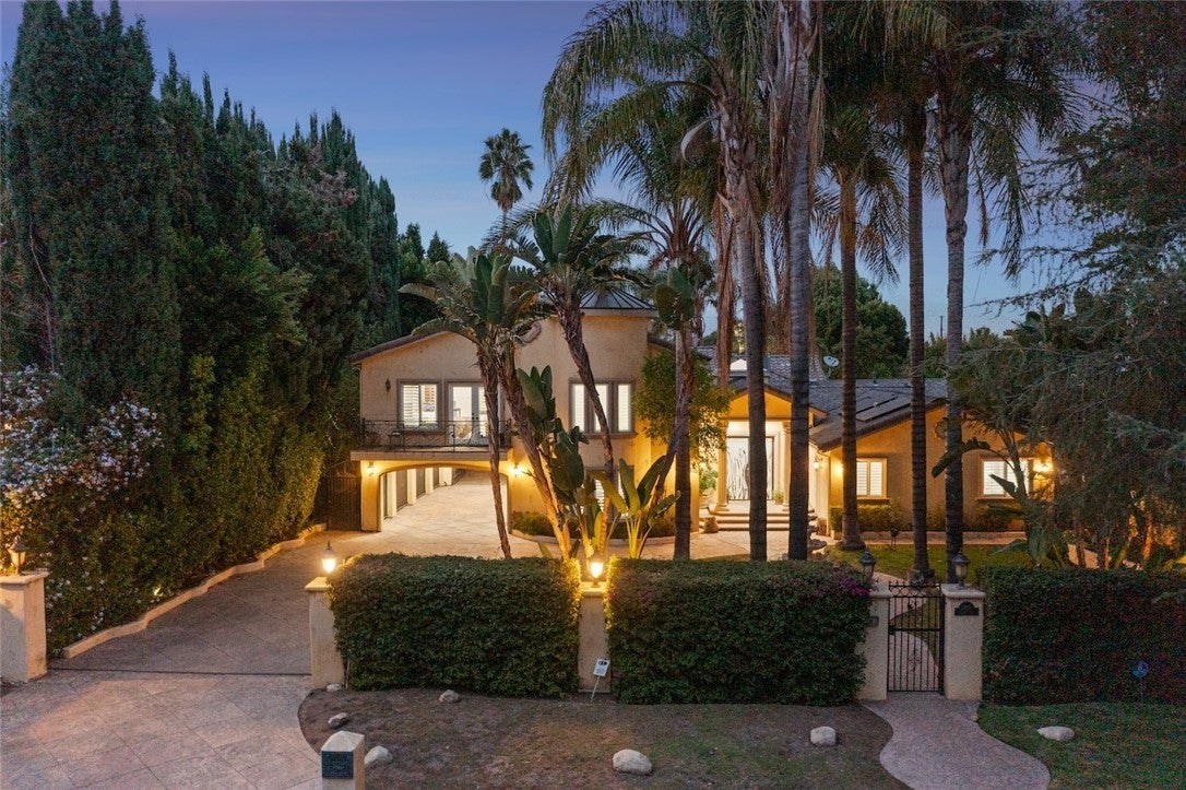 Photo of Listing #SR25242878