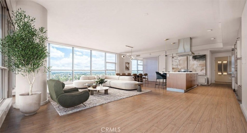 Photo of Listing #OC25244174