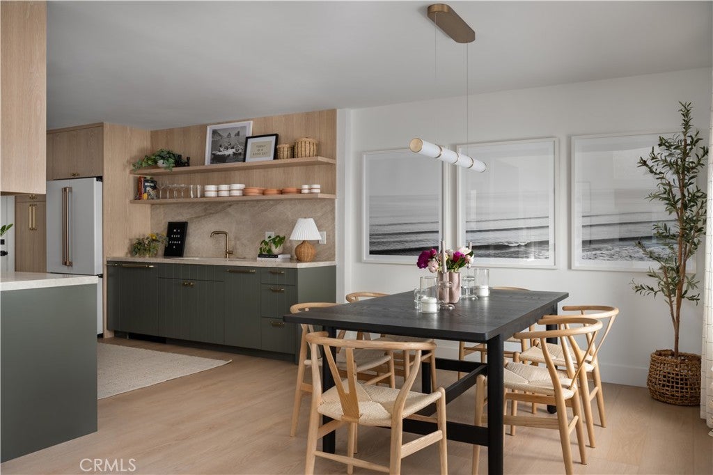 Photo of Listing #OC25243366