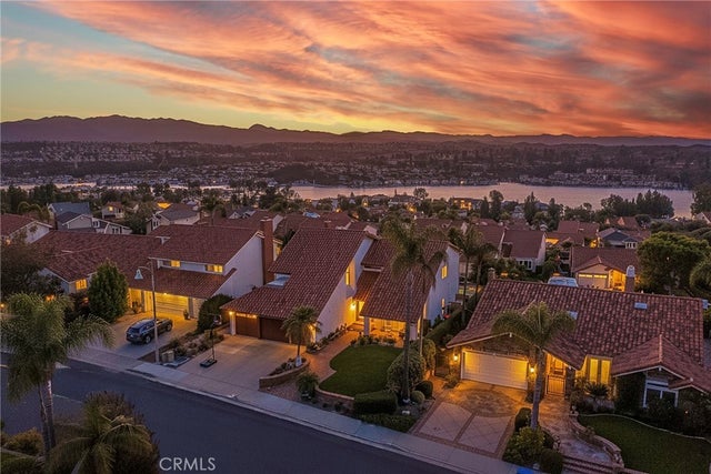 22792 Orellana, Mission Viejo