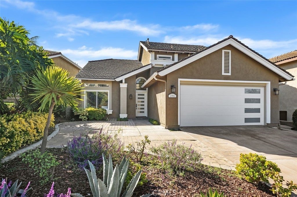 Photo of Listing #OC25244102