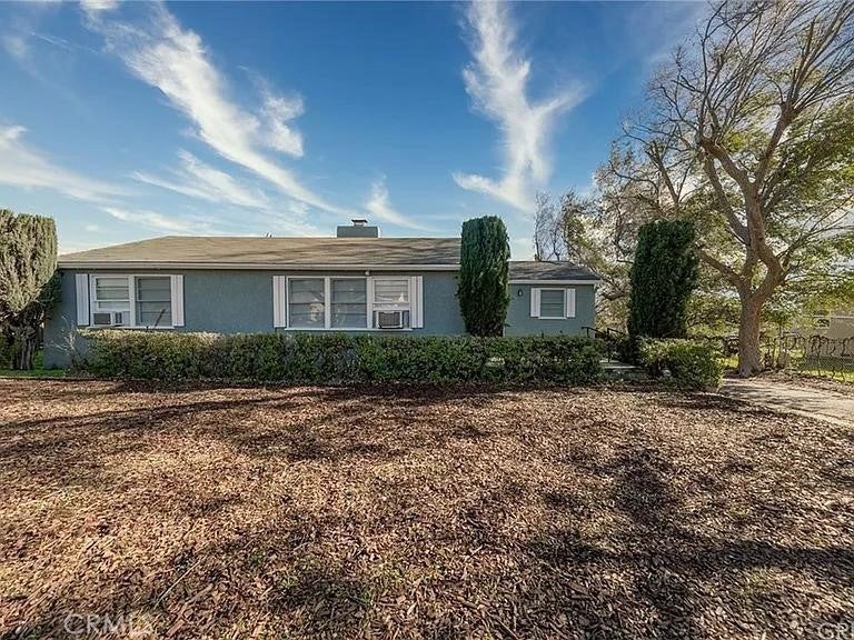 Photo of Listing #SR25243793