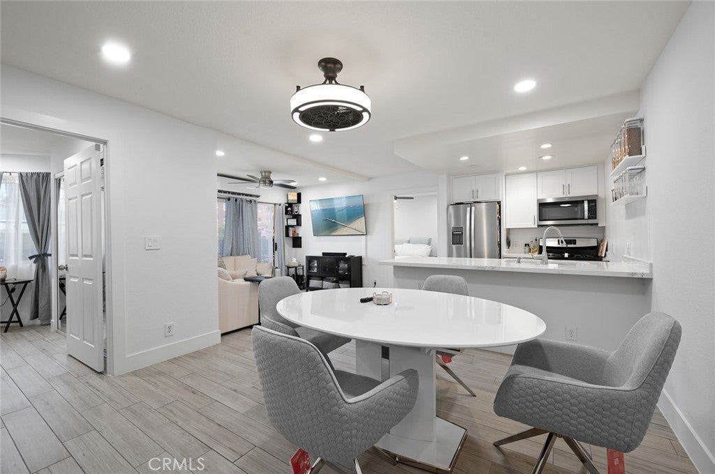 Photo of Listing #RS25244666