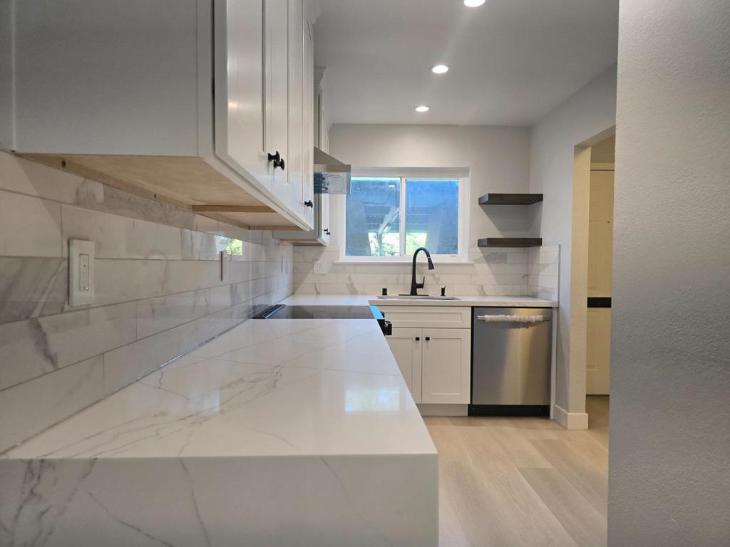 Photo of Listing #ML82025511