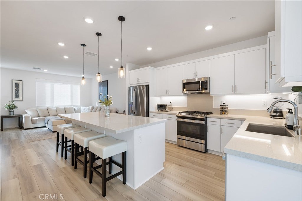 Photo of Listing #SR25244562