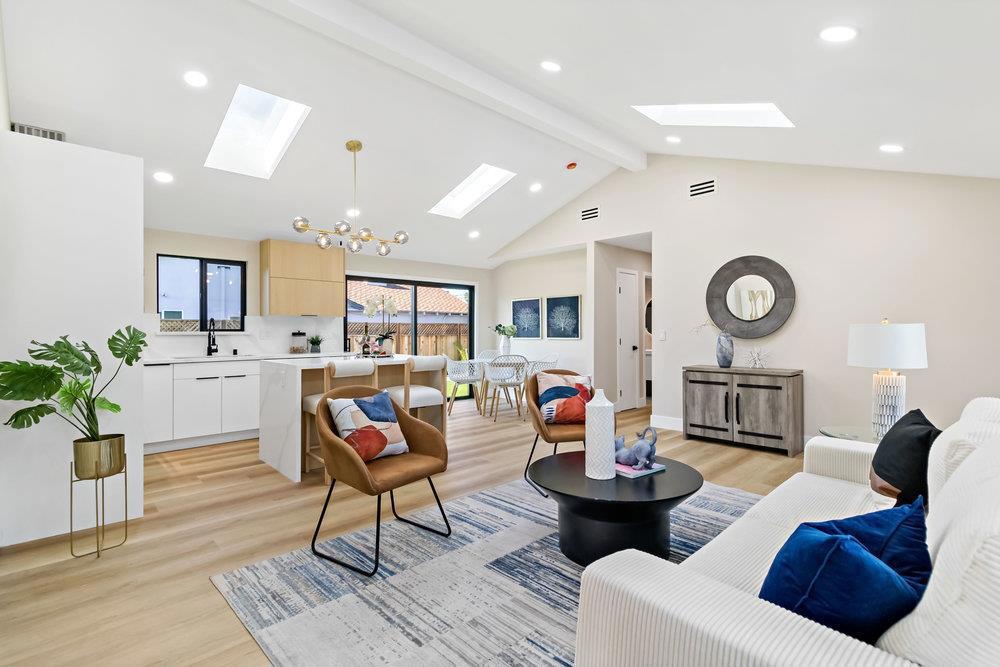 Photo of Listing #ML82024073