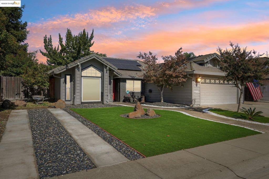 Photo of Listing #41115448