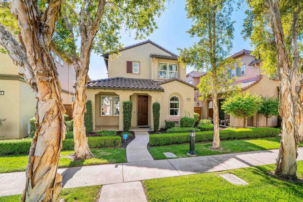 Photo of Listing #41115462