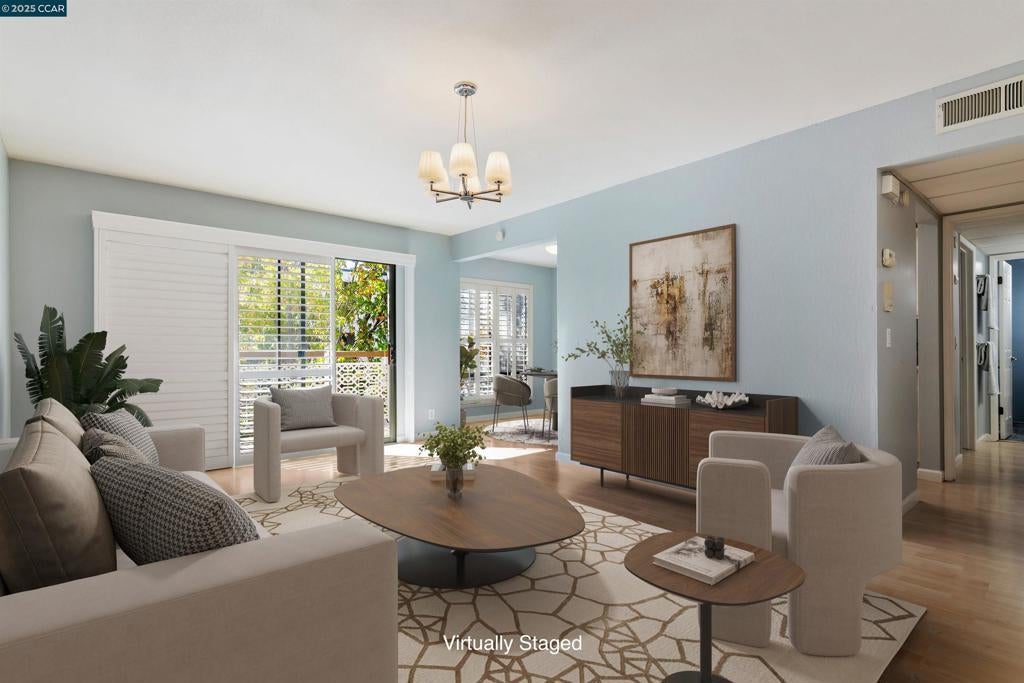 440 Civic Dr # 409, Walnut Creek