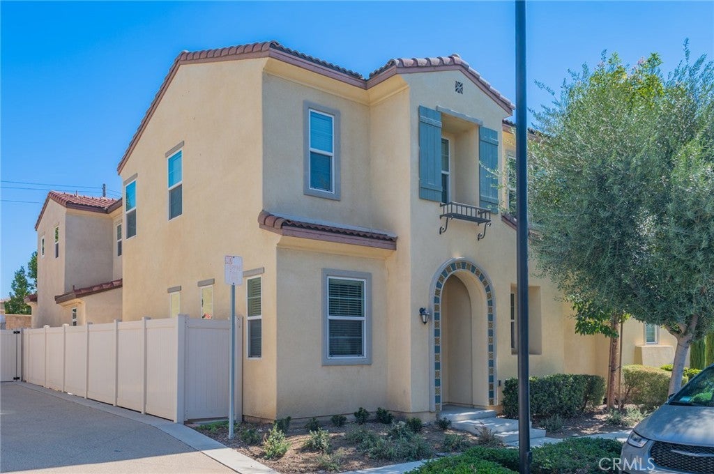 Photo of Listing #CV25245002