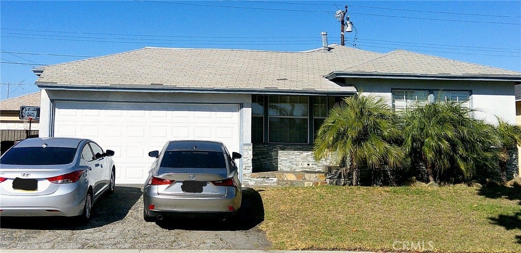 Photo of Listing #SB25245011