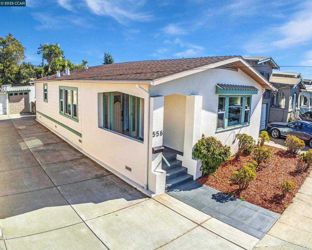 Photo of Listing #41115480