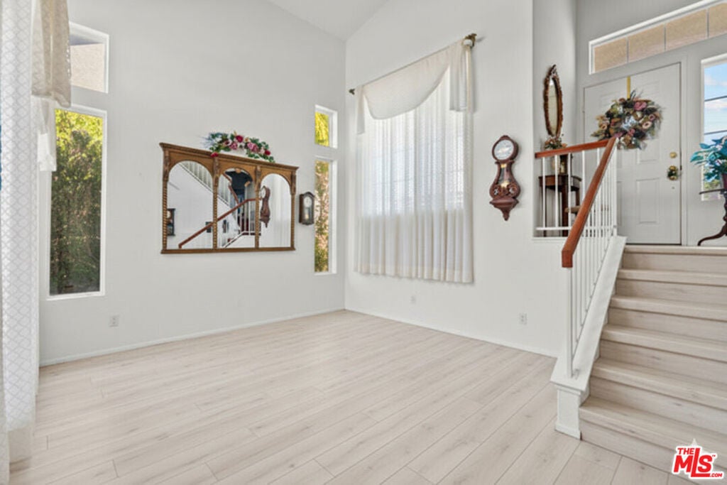 Photo of Listing #25608831