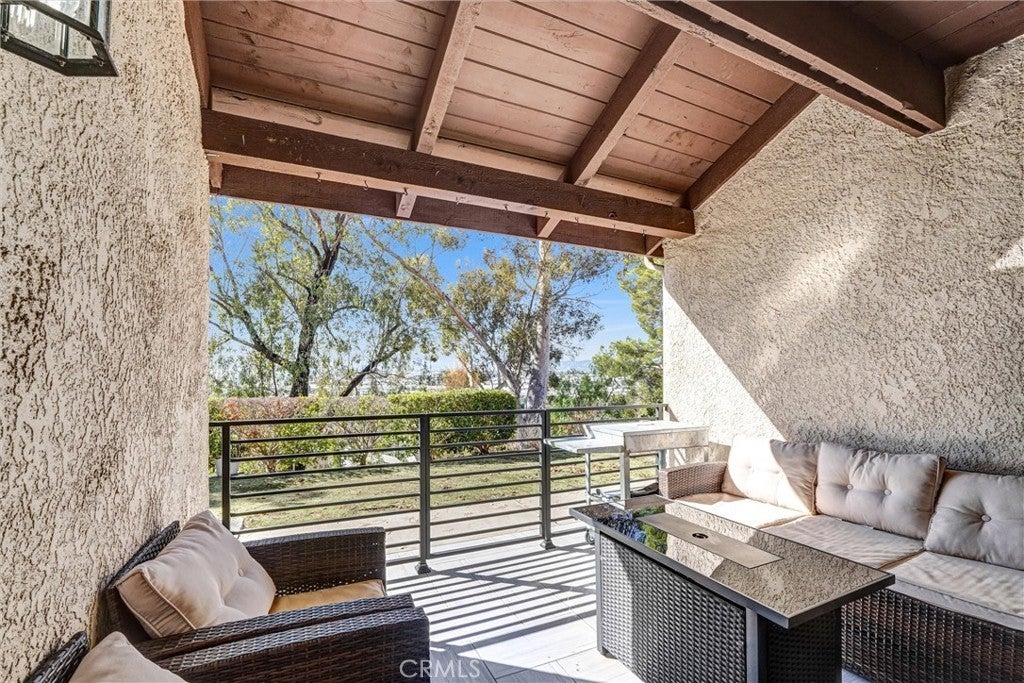 7757 Via Rosa Maria, Burbank