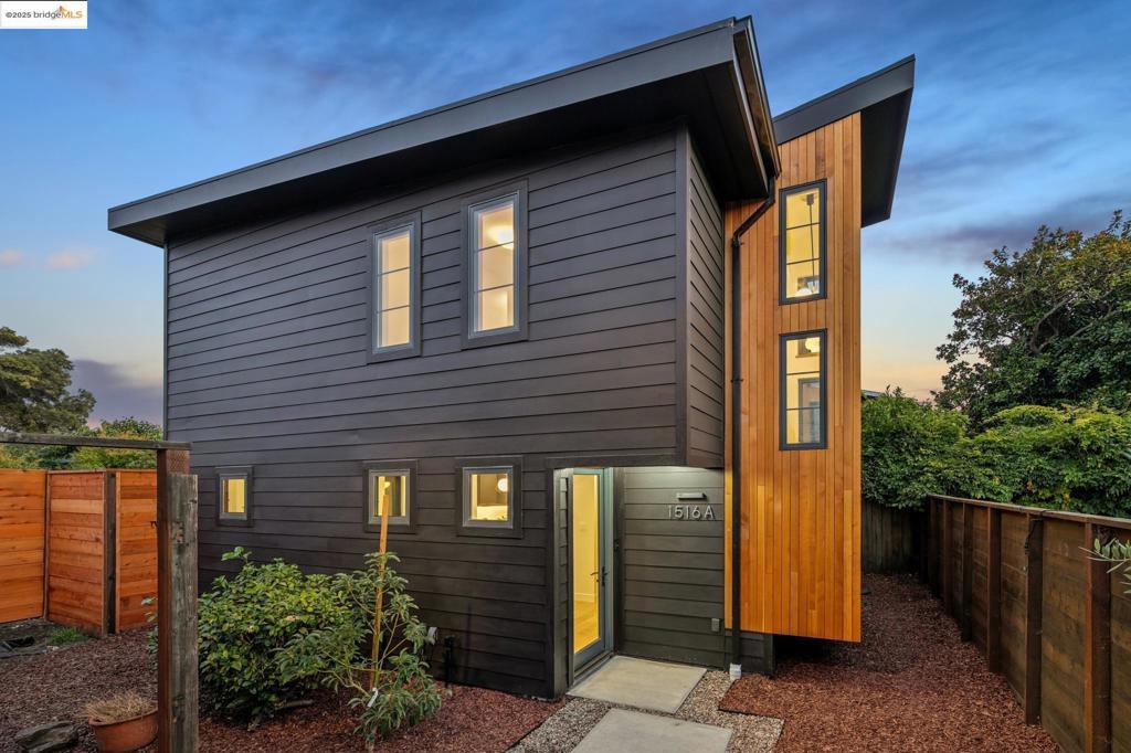 1516 Blake St, Berkeley